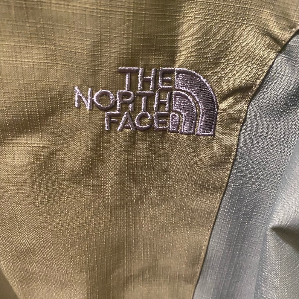 The North Face Summit jacket - Picture 9 of 13